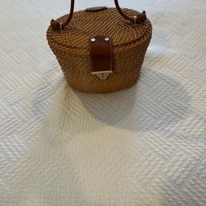 J McLaughlin straw bag. Perfect condition.